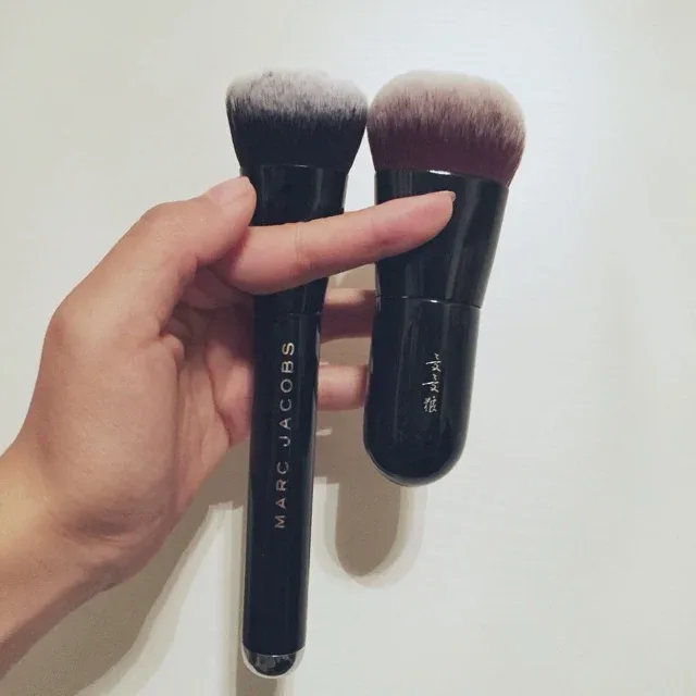Schattige Baby Professionele Handgemaakte Make-up Kwasten Zachte Synthetische Saikoho Geitenhaar Blush Contour Foundation Brush Make-up Borstel