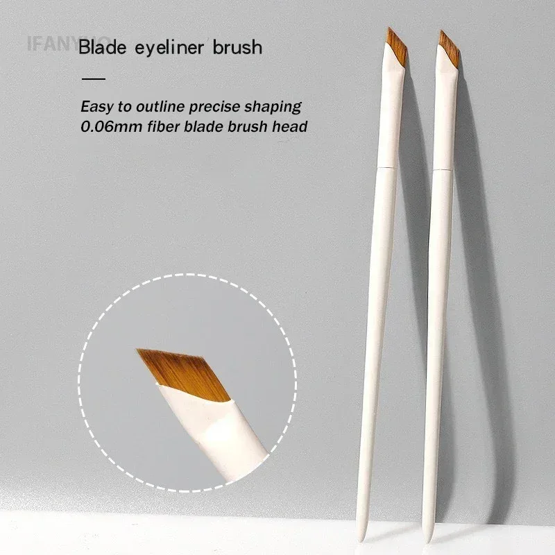 1/10 st blad Eyeliner borste Ögonbrynsborste Portabel Platt Ultratunn Fin Eye Liner Brynkontur Vita Makeup Borstar Makeup Tool