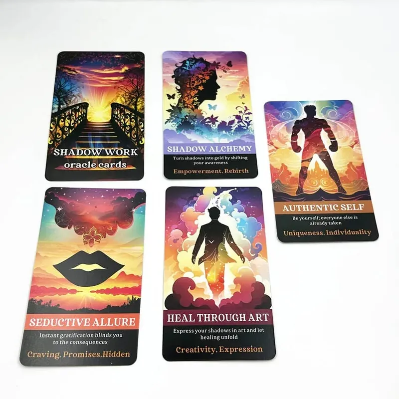 Shadow Work Oracle Cards 56 Cards 12X7 CM Segít megérteni a tudattalan oldalát