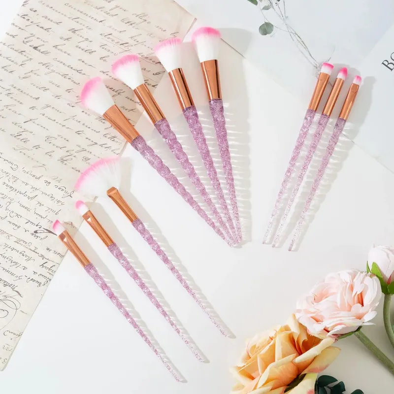 Πολύχρωμο σετ πινέλων μακιγιάζ 10 τεμαχίων Concealer πινέλα με κρυστάλλινη λαβή Εργαλεία καλλυντικών ομορφιάς Εργαλεία μακιγιάζ
