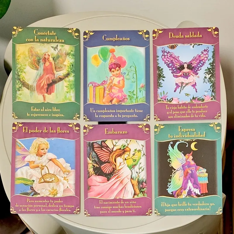 Magical Messages From The Fairies Oracle Deck 44 τμχ Ισπανικές κάρτες τυπωμένες σε χαρτόνι 350GSM με διπλό ανάγλυφο 10,5*7,5cm
