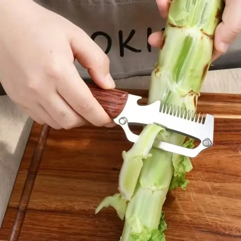 Handy Kitchen Accessory with 2-in-1 3-in-1 Vegetable Peeler and Bottle Opener Ideal for Fast and Easy Cooking