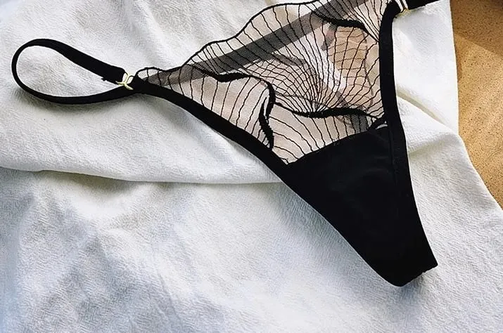 Καλοκαιρινό γαλλικό μπροστινό κουμπι Bralette Beachwear Εξαιρετικά λεπτό αναπνεύσιμο αισθησιακό ασύρματο φως Υποστήριξη Beauty Back Tushy Σετ MOYISU — image 10