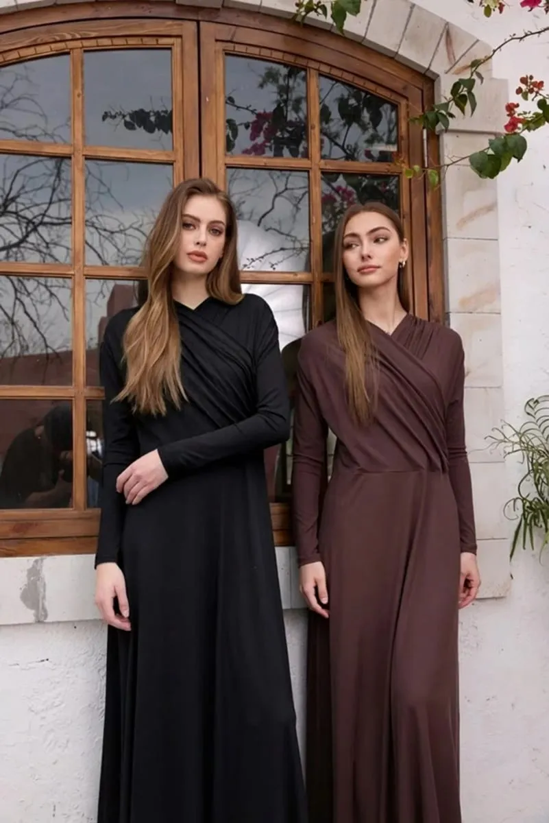 AS SS26 Flowy elegancia pakolás Maxi ruha könnyű anyagból hízelgő elegáns női ruhák