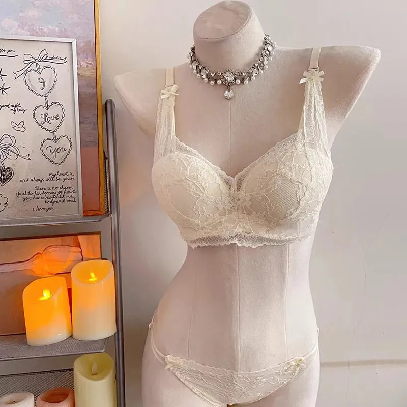 セクシーな BANERDANNI חזיית תחרה עם קשת הלטר מרופדת Push Up אלחוטי ללא חוט הלבשה תחתונה רכה חזה קטן לבישת נוחות יומית`