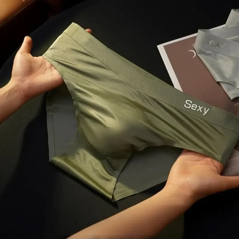 Solid Color Summer Thin Satin Briefs Men Simple Underpants Ice Silk Panties Quick Dry Breathable Seamless Underwear Men Gift