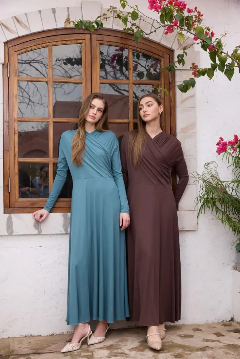 AS SS26 Flowy elegancia pakolás Maxi ruha könnyű anyagból hízelgő elegáns női ruhák