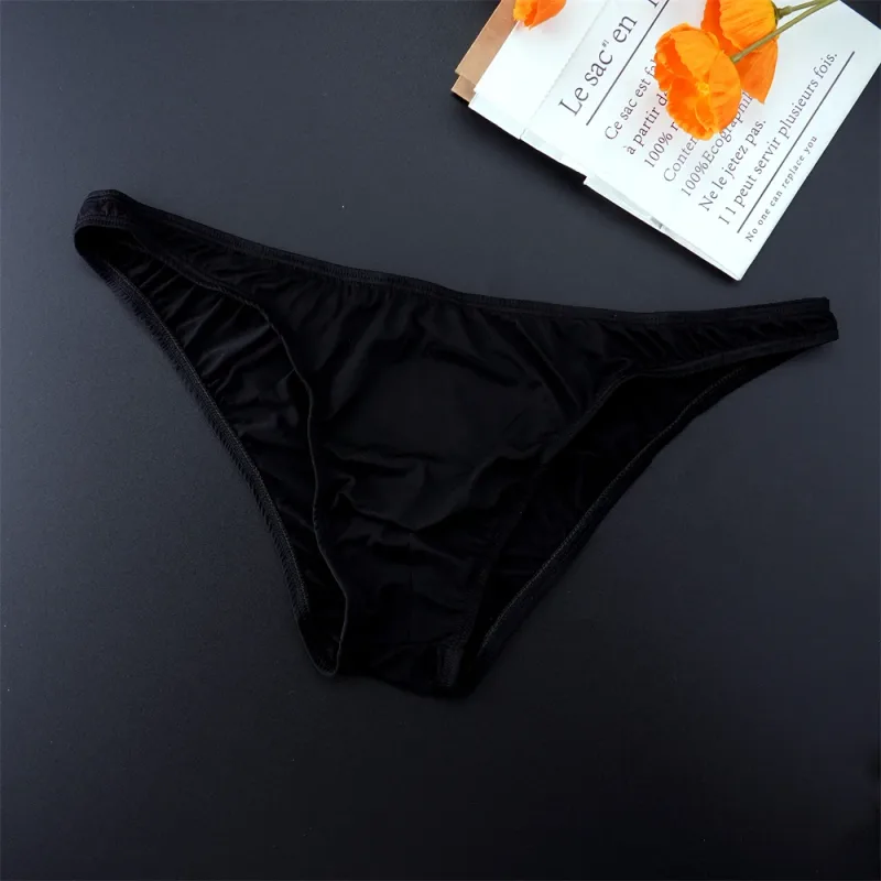 Man Solid Color Ice Silk Seamless Briefs Low Waist U Convex Male Panties Ultra-thin Underwear Elastic Quick Dry Breath Panty