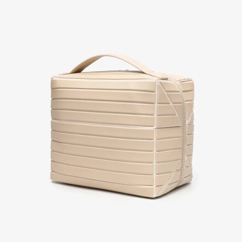 Tas Rias Perjalanan Lipat Bawah Tas Perlengkapan Mandi Besar Tahan Air Organizer Kosmetik Gantung dengan Kompartemen Tanpa Tumpah untuk Penggunaan Rias