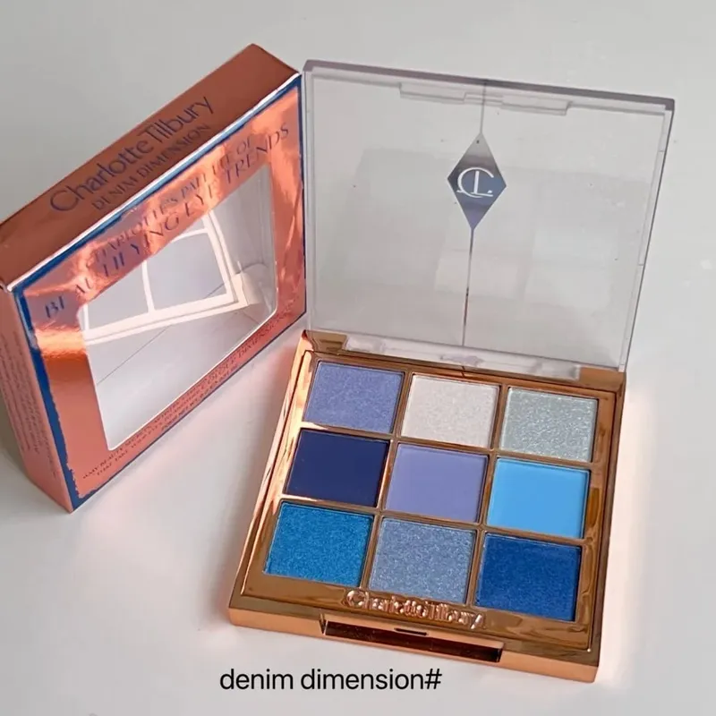 Charlotte Tilbury Cosmetics Flawless Liquid Highlighter Ενυδατώνει την επιδερμίδα Πολυτελής Παλέτα Σατέν-ματ Shimmer Μεταλλικά φινιρίσματα