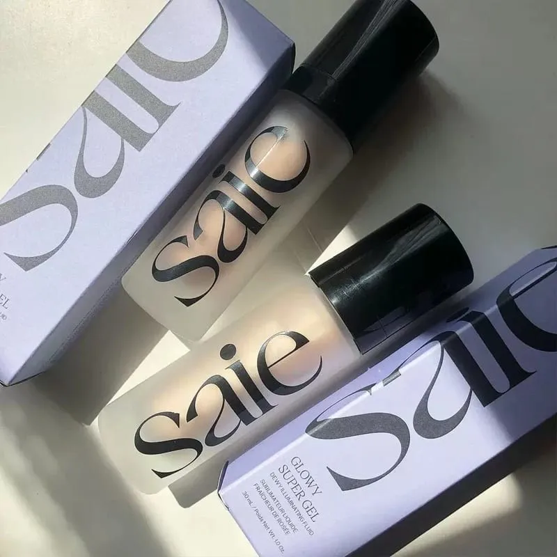 Saie Hydrating Dewy Liquid סומק ניתן לבנייה זוהר רב שימושי גוון לחיים ושפתיים מתאים לכל סוגי העור איפור פנים טבעי