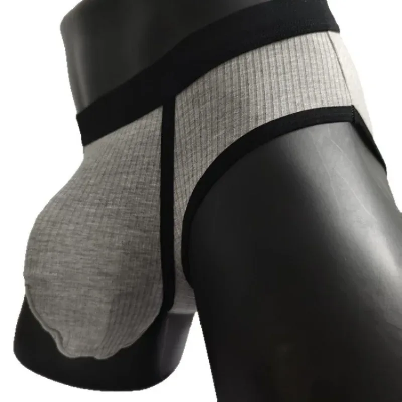 Men's Briefs with Large Pockets Are Very Sexy. Large-space Sports Underwear for Men