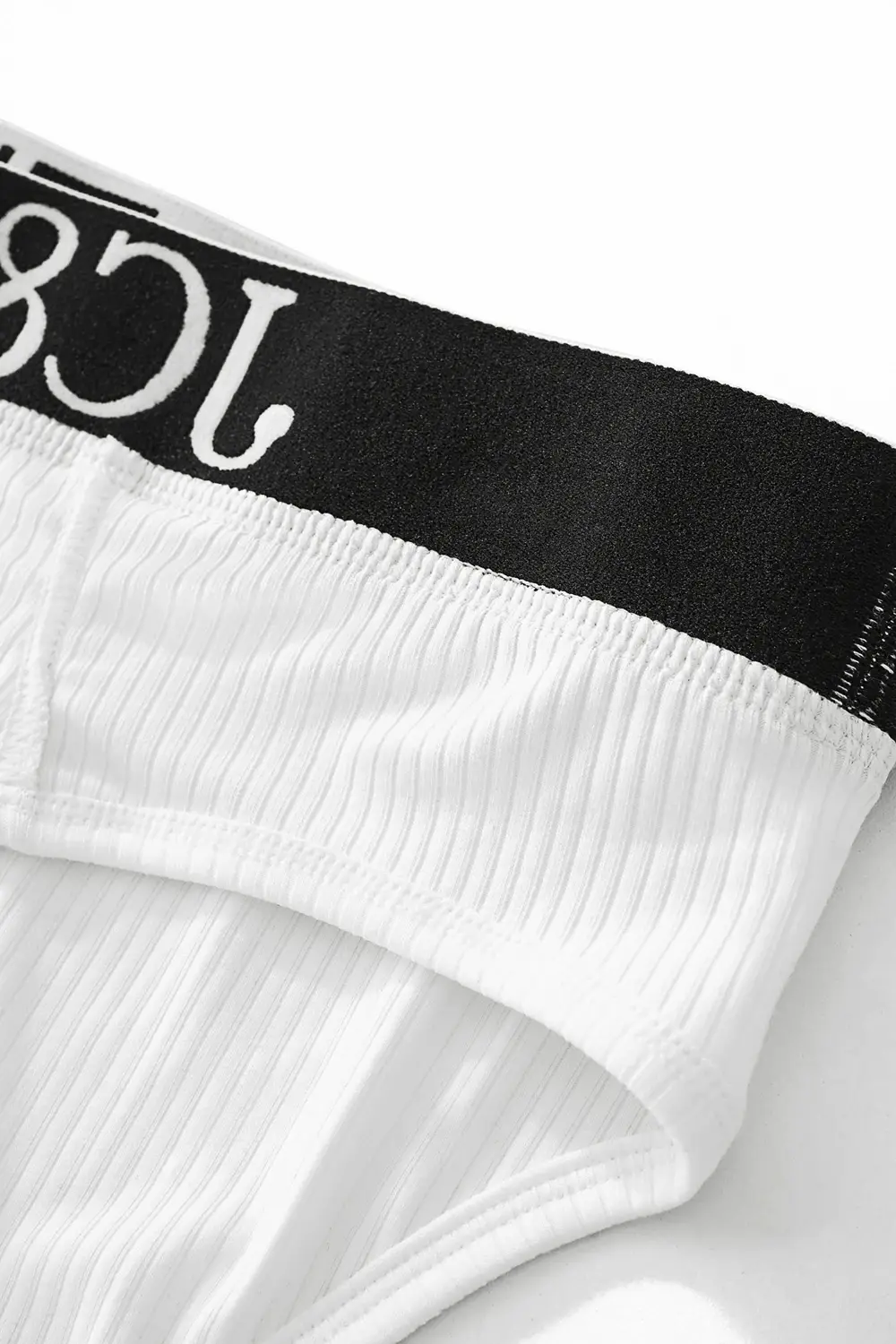 Athletic High Cut Design Sexy Man's Underwear Briefs Underpants Ribbed Cotton Sports Comfort Men Bikini Slip Men's Tanga Briefs