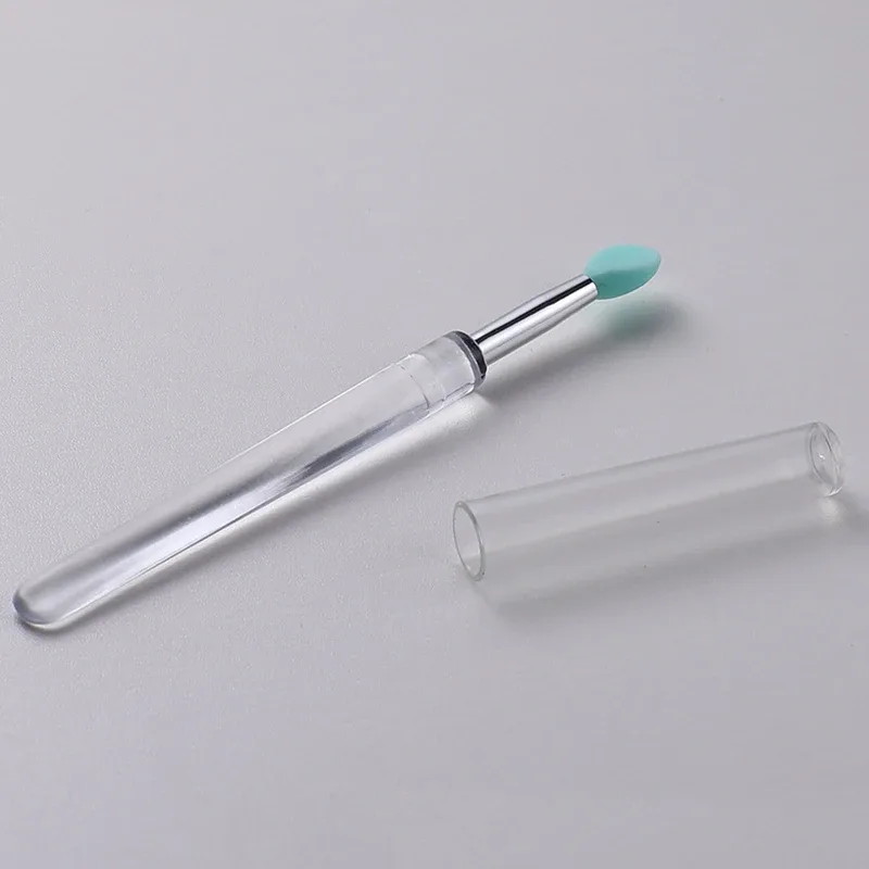 Kuas Bibir Silikon dengan Penutup Lembut Multifungsi Aplikator Masker Bibir Lipstik Lipgloss Kuas Rias Perjalanan Portabel Dapat Digunakan Kembali