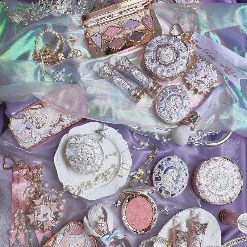 Flower Knows Strawberry Rococo Σετ Μακιγιάζ Glitter Matte Eyeshadow Palette Blusher Power Velvet Κιτ κραγιόν Σετ αρωμάτων