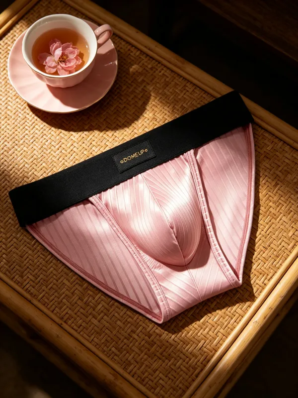 Men Underwear Shiny Striped Triangle Briefs Front Bulge Pouch Sexy Low Rise Slim Fit Daily Mens Underpants DP915