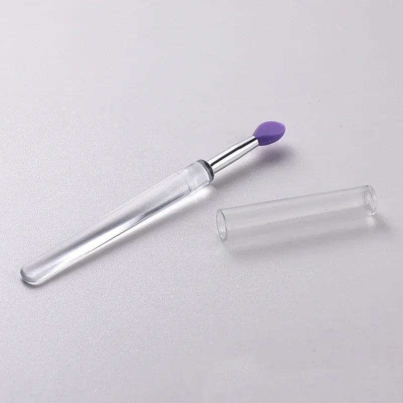 Kuas Bibir Silikon dengan Penutup Lembut Multifungsi Aplikator Masker Bibir Lipstik Lipgloss Kuas Rias Perjalanan Portabel Dapat Digunakan Kembali