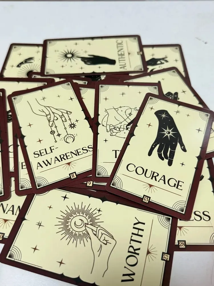 Manifestation oracle card 33 deck 10*6,3cm Αγγλική έκδοση Ταρώ Επιτραπέζια παιχνίδια Through The Deck
