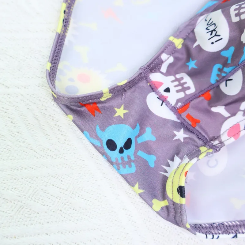 Men\'s Low Rise Underwear Briefs with Big Bulge Pouch and Skull Print Design Comfortable Stretch Fabric for Daily Wear