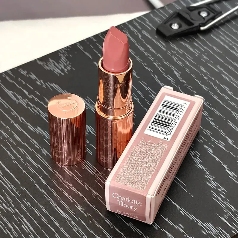 Νέο Charlotte Tilbury Two Color σε σχήμα καρδιάς Powder Blusher Setting Spray Oil Control Powder Blusher Air Cushion Pen Cosmetic