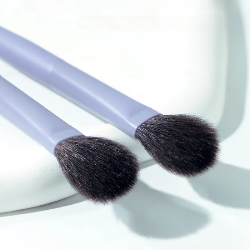 1PC Super Soft Purple Blusher Brush Foundation Contour Eye Shadow Brush Highlight Brow Shadow Brush Brush Makeup