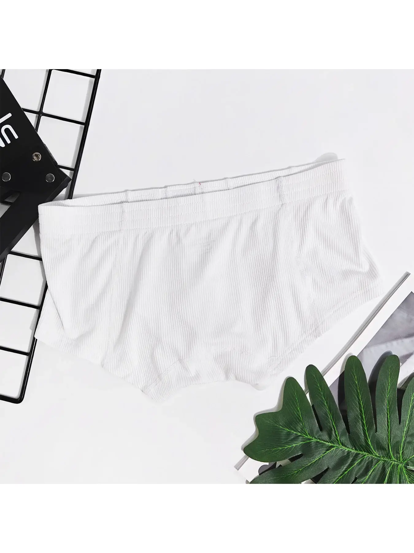 Men's Flat Underwear, Made of Synthetic Viscose, High Elasticity, Raised, Button Decoration, Comfortable Slim Fit Solid Color