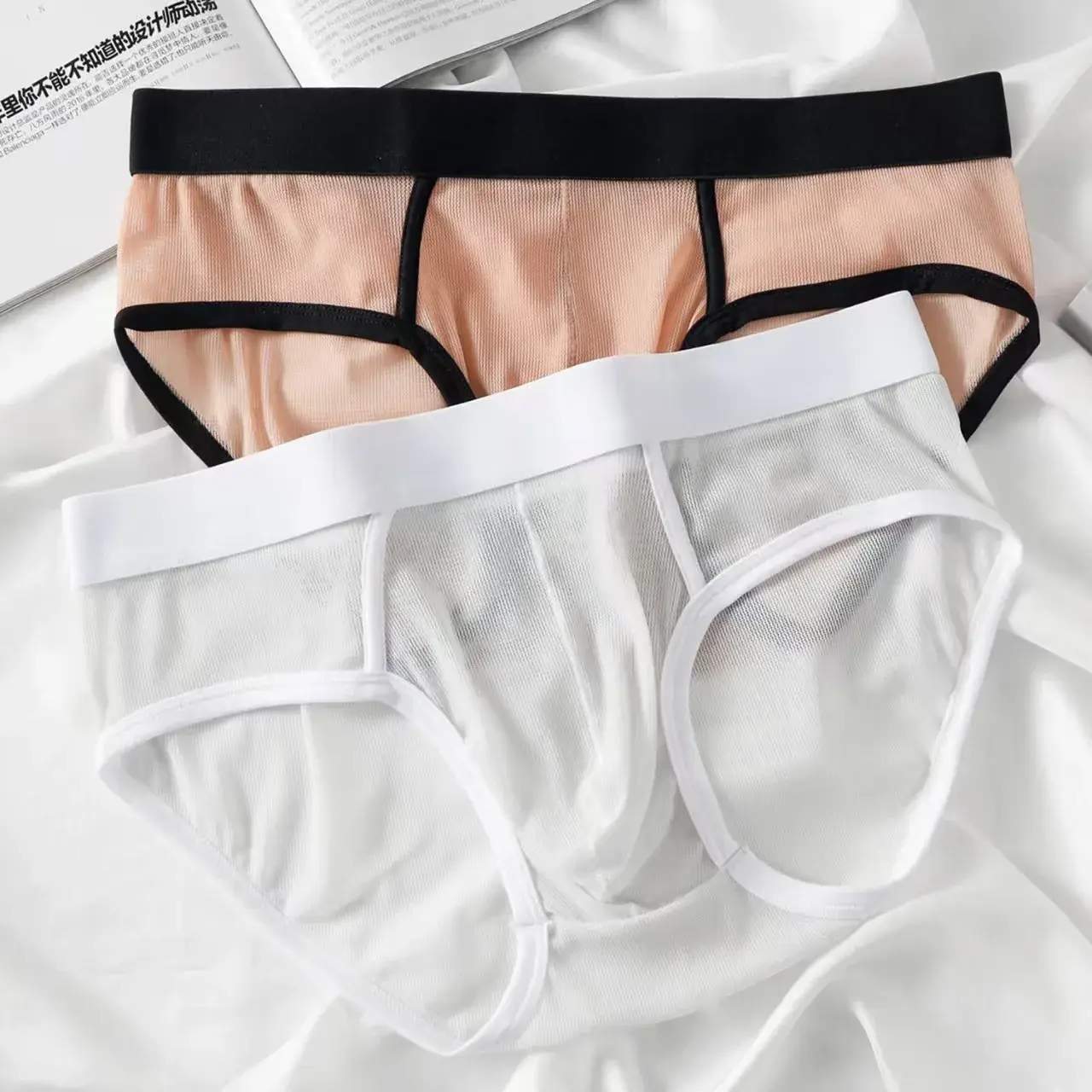 Men Ultra-thin Briefs Sexy Underwear Man Low Rise Mini Bikini cuecas Soft Underpants Homem Panties Comfortable 3256812309290130