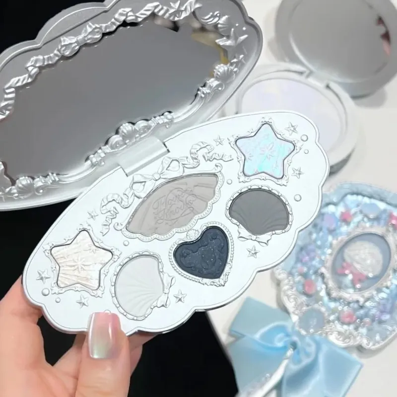 Σετ μακιγιάζ Flower Knows Shell Pearl Bunny Garden Setting Powder Lip Gloss Blush All in One Κιτ γκλίτερ για γκλίτερ μπέικιν πάουντερ