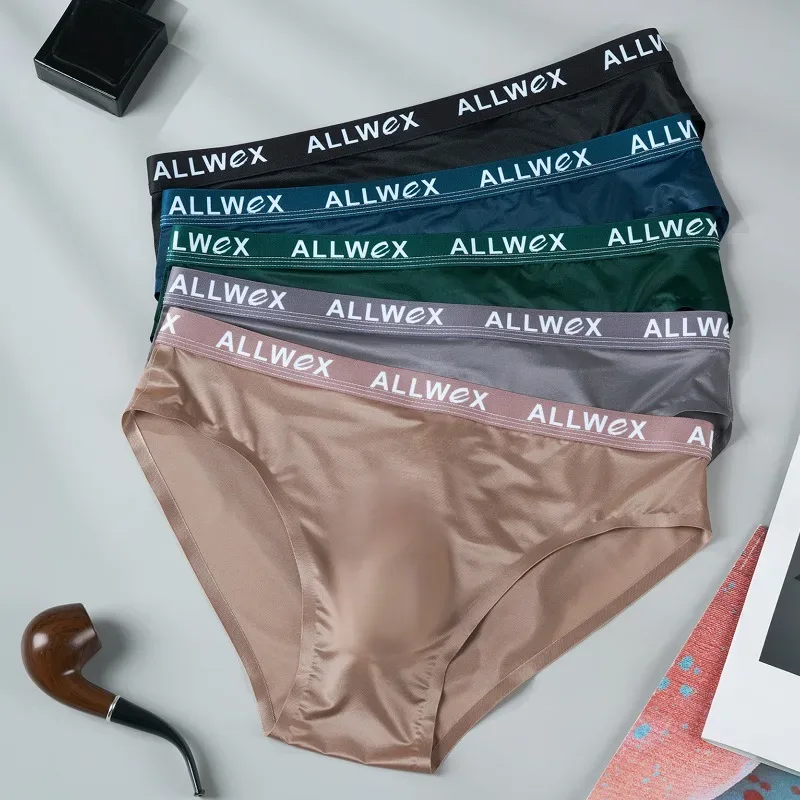Ice Silk Seamless Briefs for Men Sexy Smooth Underwear 3D Pouch Underpants Comfortable Lingerie Panties Male Low Rise Knickers