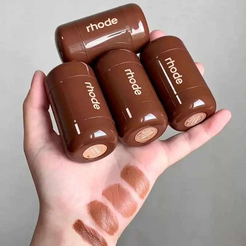 Καλοκαιρινό όριο Σιπ Μπρονζέ Pocket Contour Stick Blush Stick Εύκολη εφαρμογή Ομαλή εξάπλωση Μακιγιάζ μακράς διαρκείας Φορέστε LipBoost