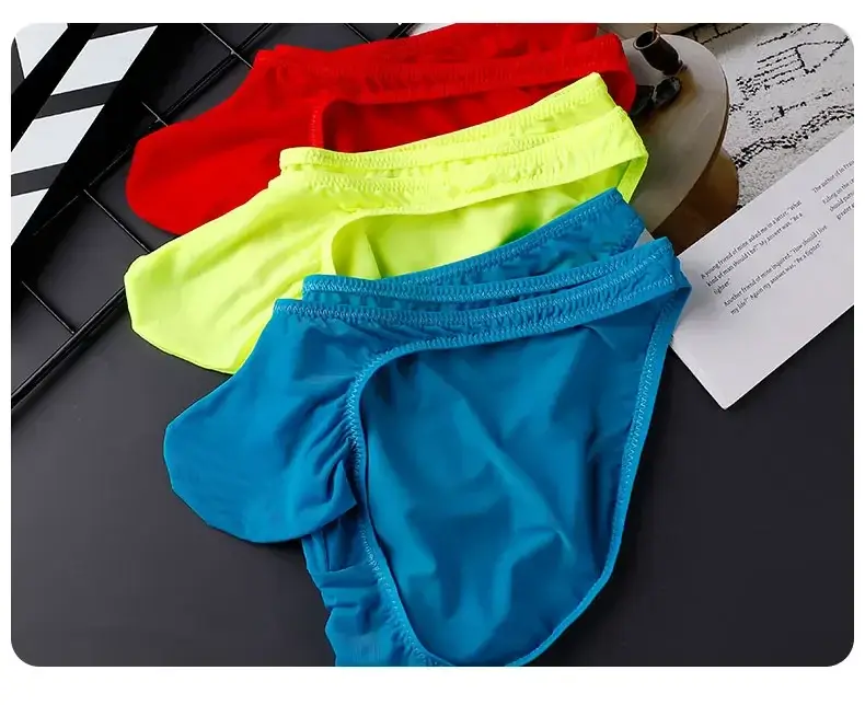 Men's Ice Silk Briefs Sexy Low-Rise U-Pouch Underwear Summer Ultra-Thin Breathable Smooth Panties Quick-Dry Cool Swimming Briefs