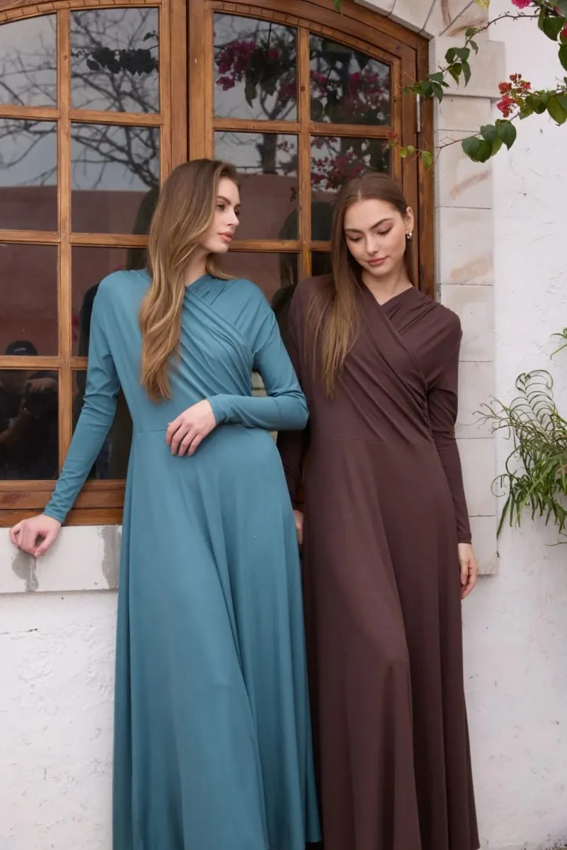AS SS26 Flowy elegancia pakolás Maxi ruha könnyű anyagból hízelgő elegáns női ruhák