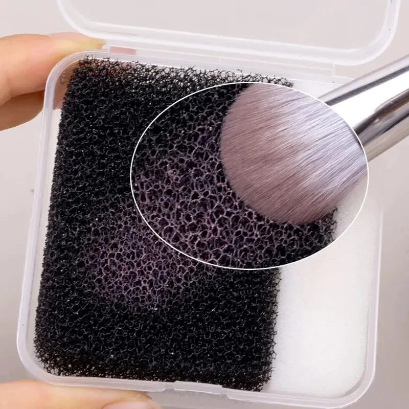 Portable Makeup Brush Cleaner Sponge Easy-use Dry Eye Shadow Wash Mga Tool sa Pagpapaganda Brushes Panlinis Kahon Sponge Puff Cleaner Babae