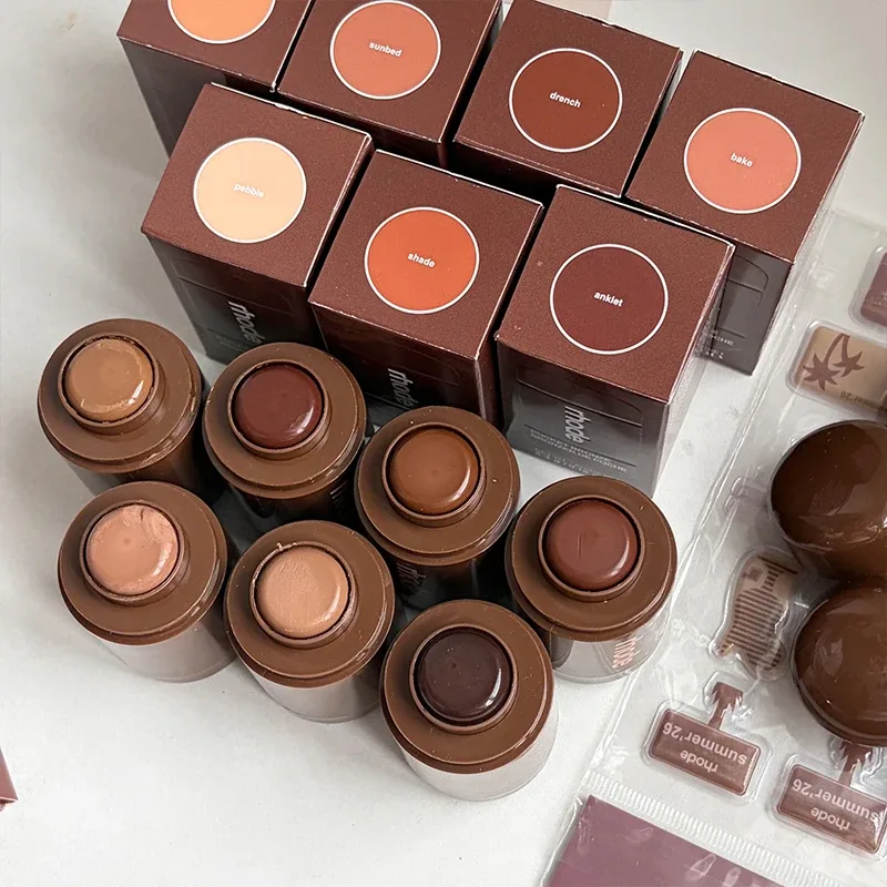 Καλοκαιρινό όριο Σιπ Μπρονζέ Pocket Contour Stick Blush Stick Εύκολη εφαρμογή Ομαλή εξάπλωση Μακιγιάζ μακράς διαρκείας Φορέστε LipBoost