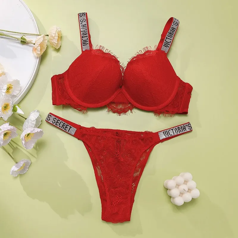 סט חזייה ותחתונים דחיפה נוחה Shapewear מתכוונן מרופד אסוף חדש סט הלבשה תחתונה V תחרה סקסי לנשים