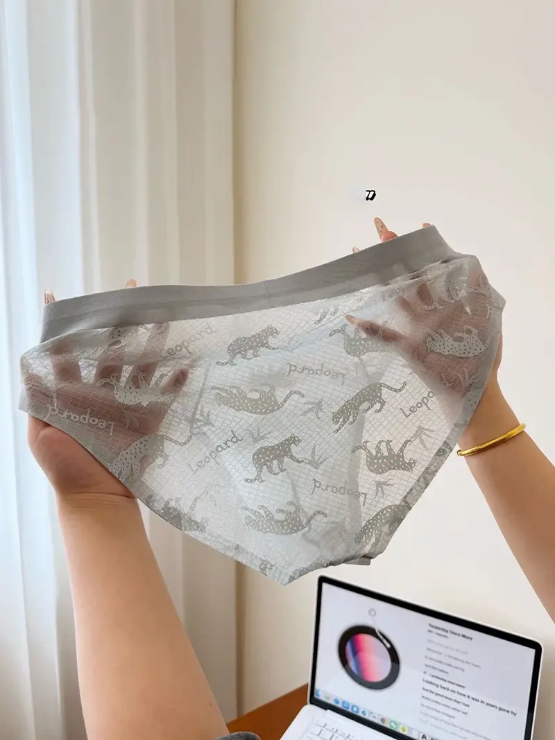 Sexy Men Briefs Undies Printed Seamless U Bulge Pouch Panties Ultra-thin And Light Breathable Underwear Quick Drying Underpants