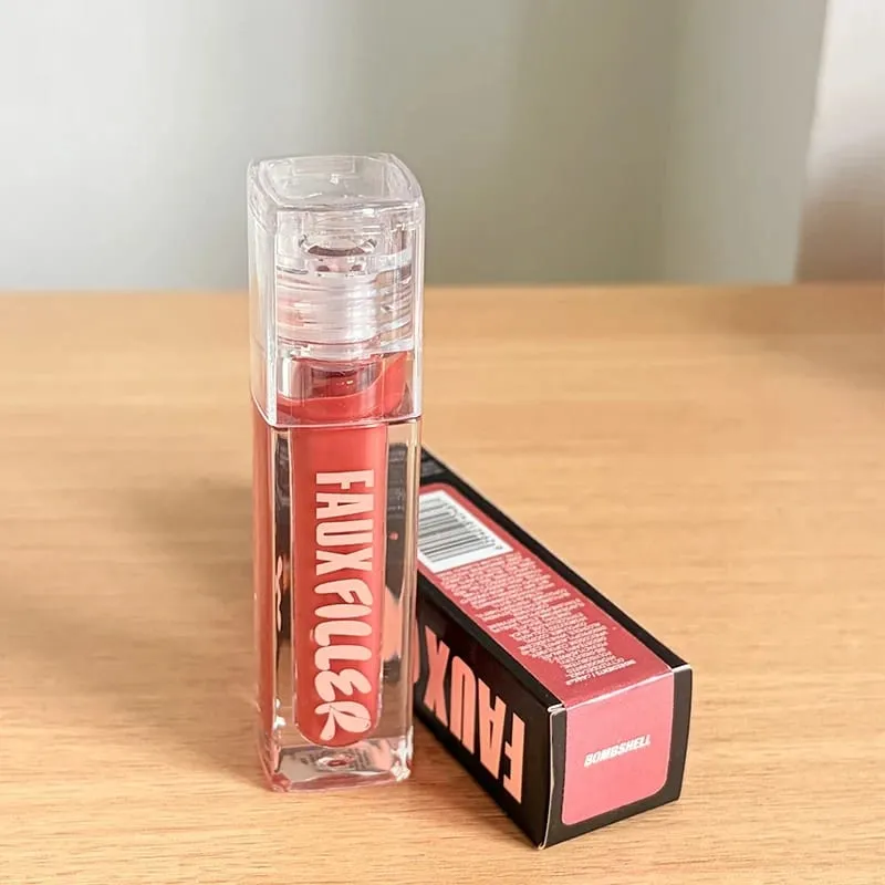 Το δημοφιλές Lip Gloss είναι λείο και εύκολο στην εφαρμογή Ματ αντικολλητικό Cup Powder Is fine and μακράς διαρκείας Μακιγιάζ 4 Color Blusher
