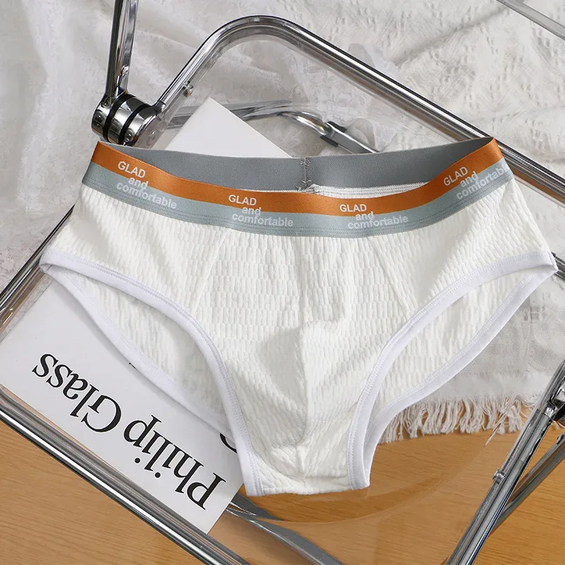 Summer New Men's Solid Color Cotton Briefs, Minimalist Breathable Thin Underwear, Trendy Trunks Male Bikini Underpants