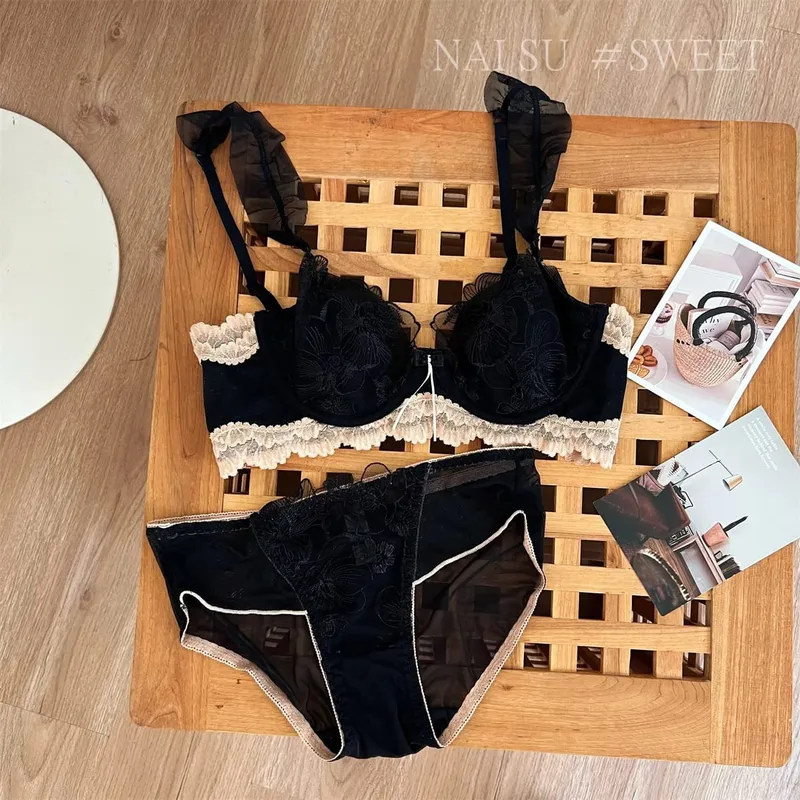 Everyday Japanese Minimizer Bra Large Bust Rabbit Ear Cup Anti Sagging Breathable Lace Support Ultra Thin Comfort MOYISU Sexy AB