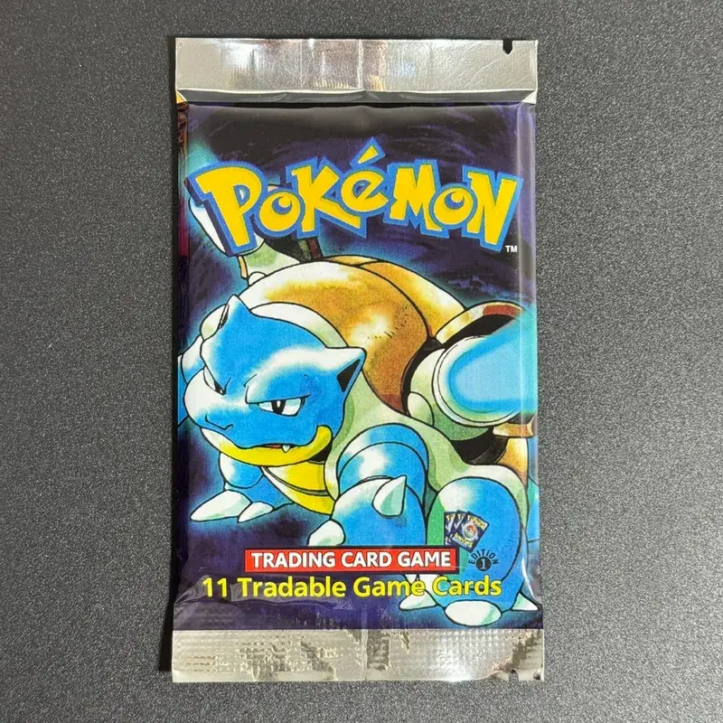 1ST Edition Base Set 1999 Booster Pack TCG Base Set Απεριόριστες κάρτες παιχνιδιών Pokemon Charizard Blastoise Venusaur PTCG Collectible