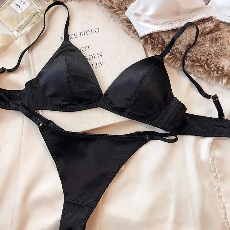 French Style Women Satin Triangle Cup Bra Set Thin Wireless Seamless Sexy Lingerie Light Support Comfort Brassiere Underwear