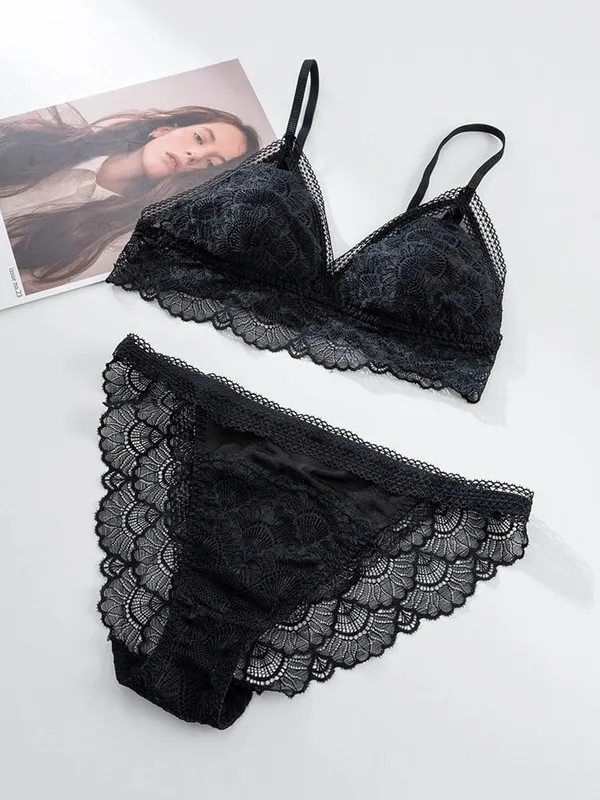 Birdtree Real Silk Bra Brief Σετ Γυναικεία Triangle Cup Εσώρουχα Χαμηλή μέση Δαντέλα Κομψά Σετ Άνοιξη 2026 Νέο A61815JF