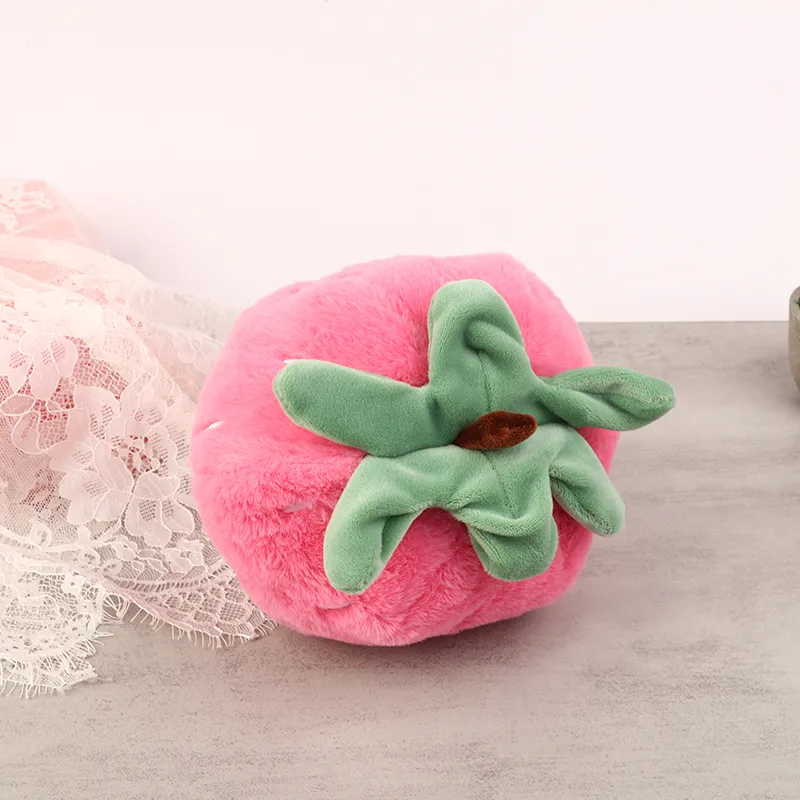 Mainan Bantal Stroberi Super Lembut Kreatif Ringan Boneka Bantal Stroberi Lucu Ornamen Boneka Dekoratif Rumah untuk Hadiah Anak Perempuan