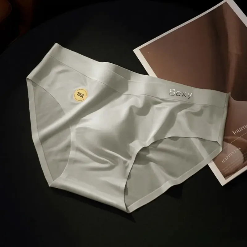 Solid Color Summer Thin Satin Briefs Men Simple Underpants Ice Silk Panties Quick Dry Breathable Seamless Underwear Men Gift