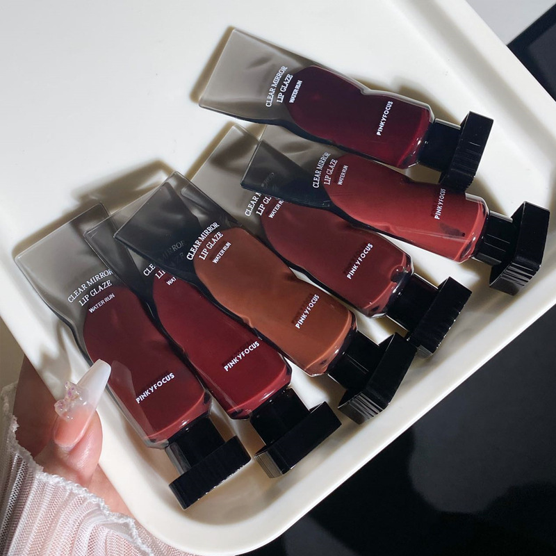 Black Mirror Water Lip Gloss Lip Glaze שפתון זכוכית שקופה שמן שפתון עמיד למים שפתון נוזלי עירום חום איפור בגוון שקוף