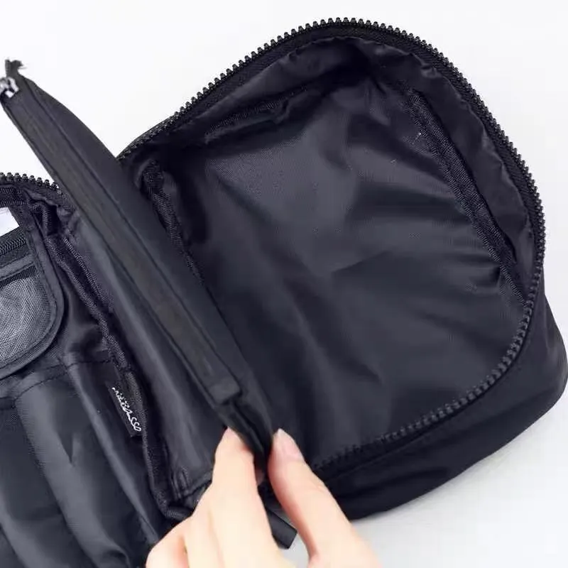PA CARRIER COMBO POUCH Zwart en zilver make-upborstels en cosmetica opbergtas voor op reis