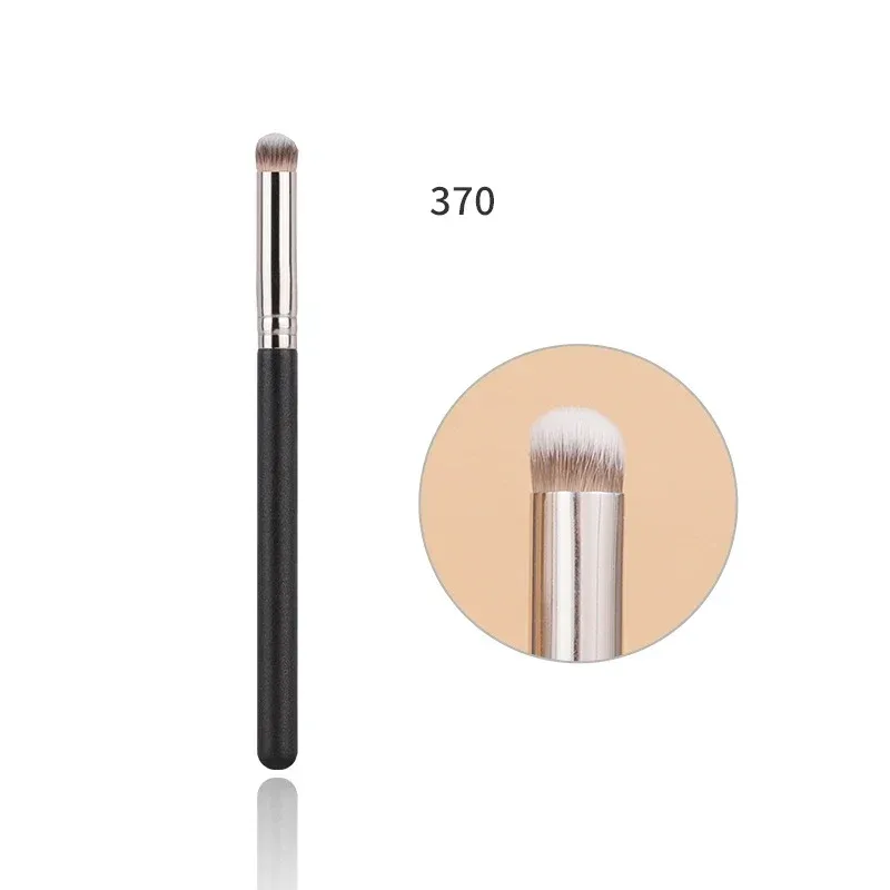 Kuas Concealer Foundation Kuas Perona Pipi Kontur Premium Kuas Rias Wajah Padat Di Bawah Mata Sempurna Kuas Lembut untuk Memadukan