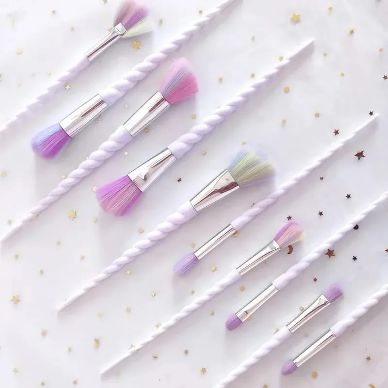 Πολύχρωμο σετ πινέλων μακιγιάζ 10 τεμαχίων Concealer πινέλα με κρυστάλλινη λαβή Εργαλεία καλλυντικών ομορφιάς Εργαλεία μακιγιάζ