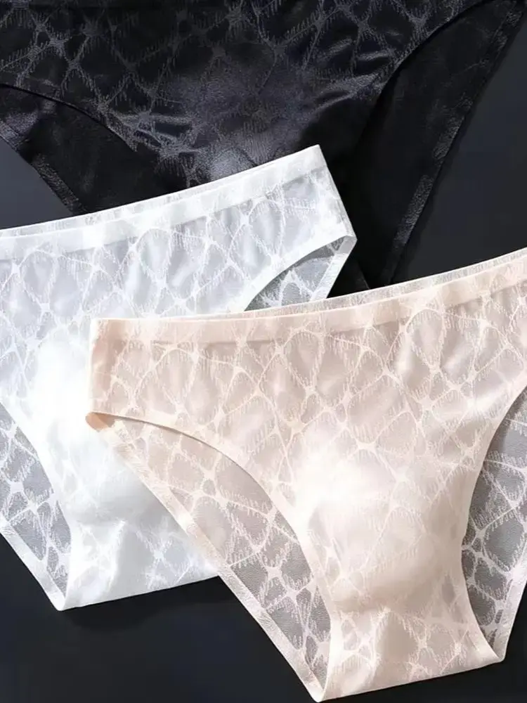 3PCS Sexy Mens Seamless Panties Ice Ultra Thin Sports Fitness Bulge Pouch briefs Male Panties Low Waist