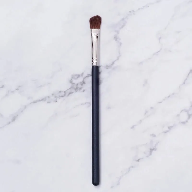 1pc M-serie make-upborstels Poedercontour Oogschaduw Make-upborstel Dierenhaar Houten handvat Hoge kwaliteit cosmetisch hulpmiddel Kunstenaar